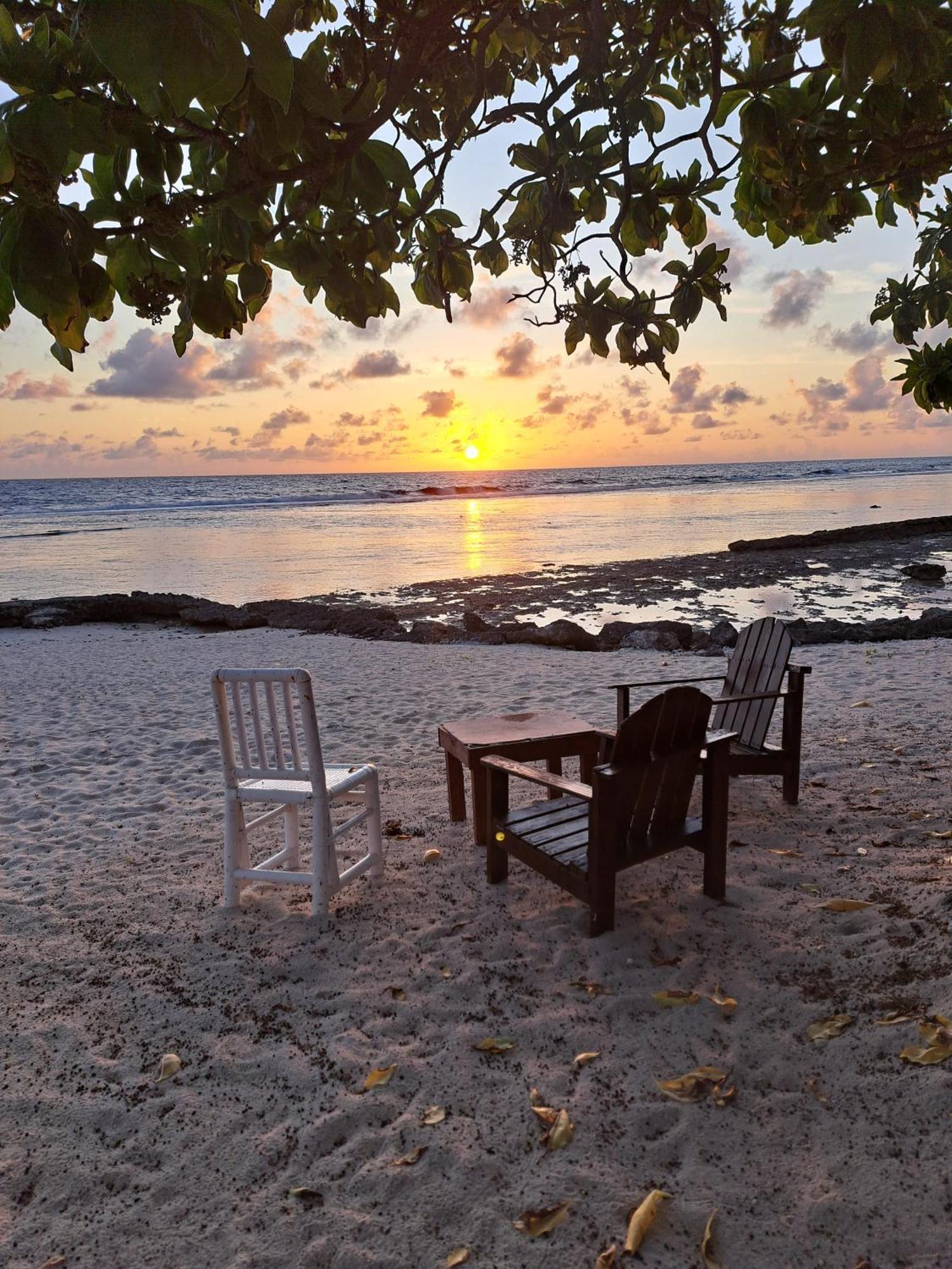 Tifaifai Et Cafe Huahine Bed & Breakfast Fare ภายนอก รูปภาพ