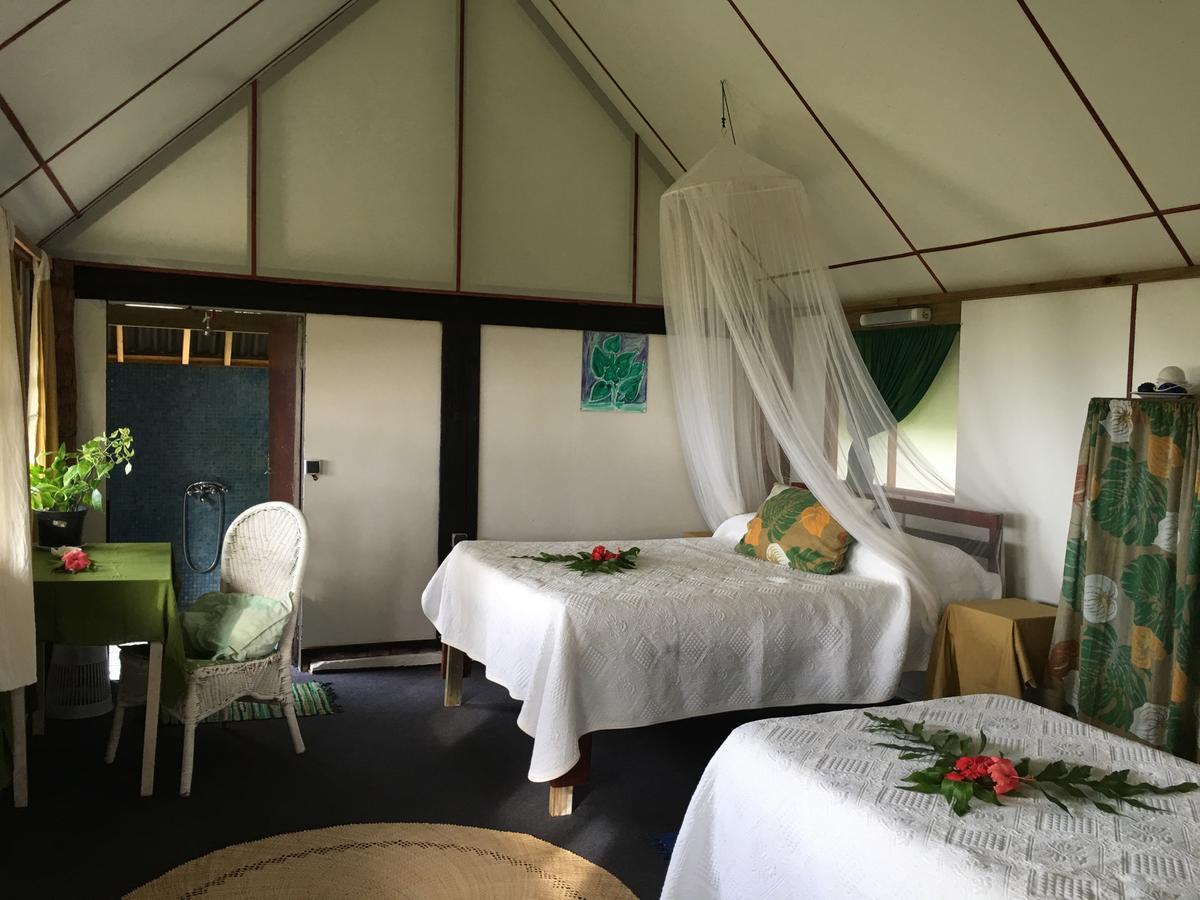 Tifaifai Et Cafe Huahine Bed & Breakfast Fare ภายนอก รูปภาพ