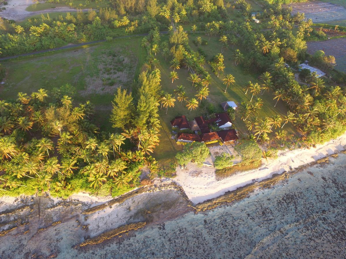 Tifaifai Et Cafe Huahine Bed & Breakfast Fare ภายนอก รูปภาพ